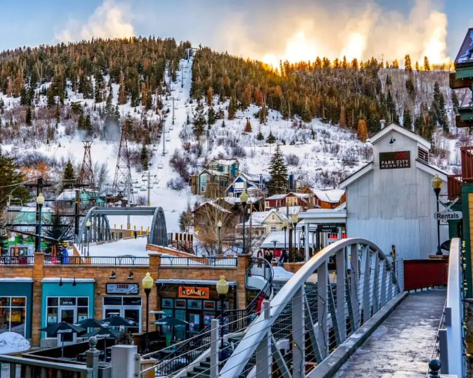 Resort Plaza #5037 by Avantstay Located in Park City Mountain Resort w/ Mountain Views