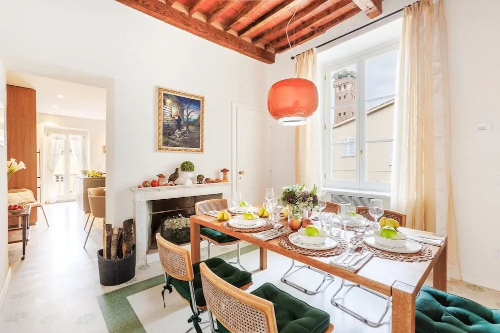 Lunav House in Lucca