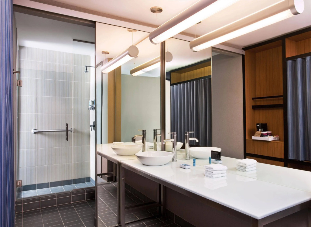 Aloft by Marriott Charlotte City Center