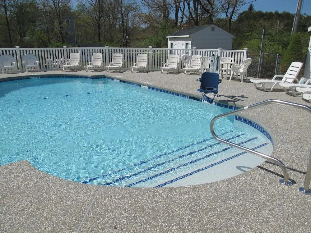 Long Beach Motor Inn