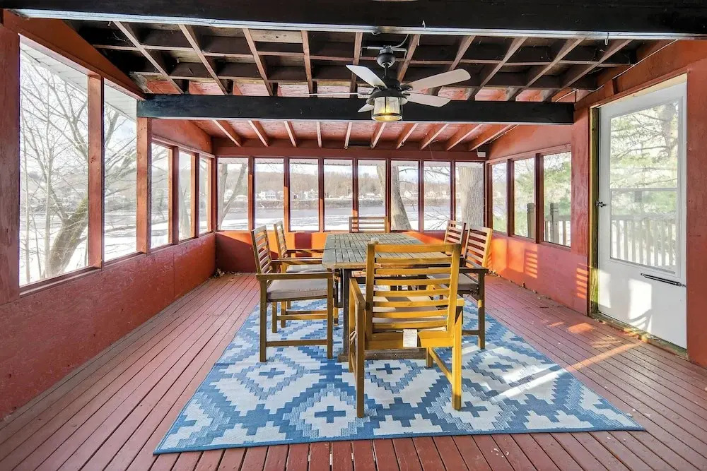 Riverfront Home w/ Tranquil Views in Schaghticoke