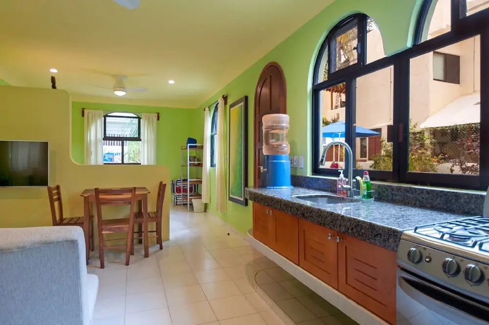 Casa Sonoma - Charming Condos Minutes from Beach & Reef