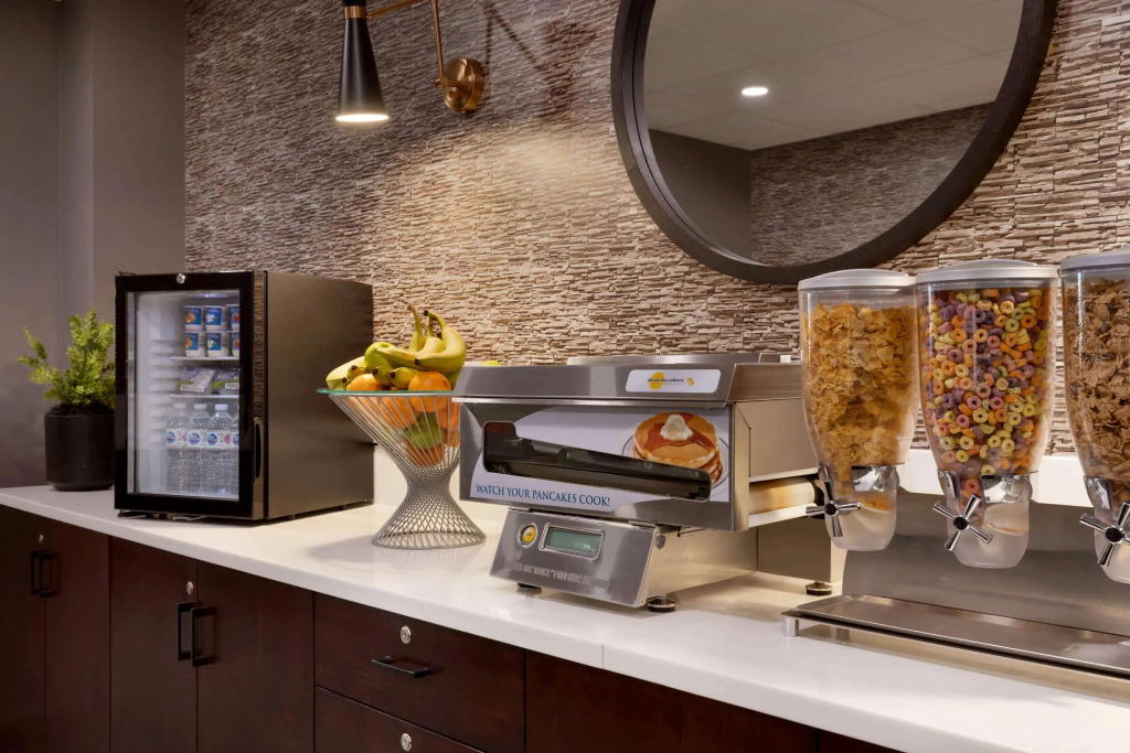 Microtel Inn and Suites by Wyndham Weyburn