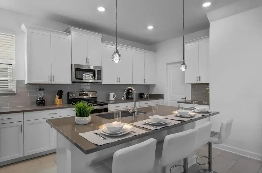 Stylish 5BR Home With Themed Bedrooms