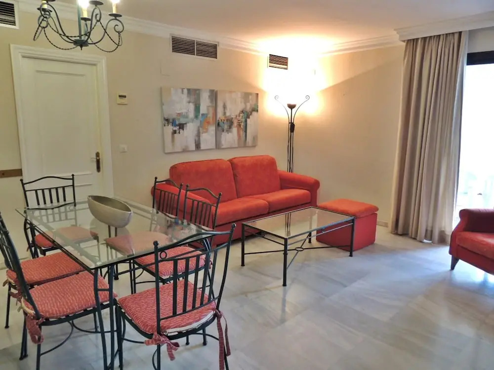 Ground floor apartment in Jardines