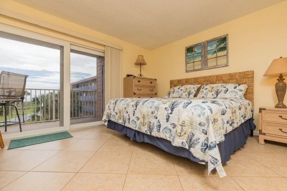 St. Augustine Beach 323: Pool, Views & Comfort 2 Bedroom Condo