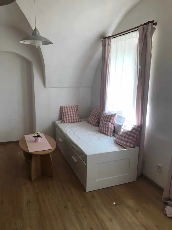 The Green Garden Apartment