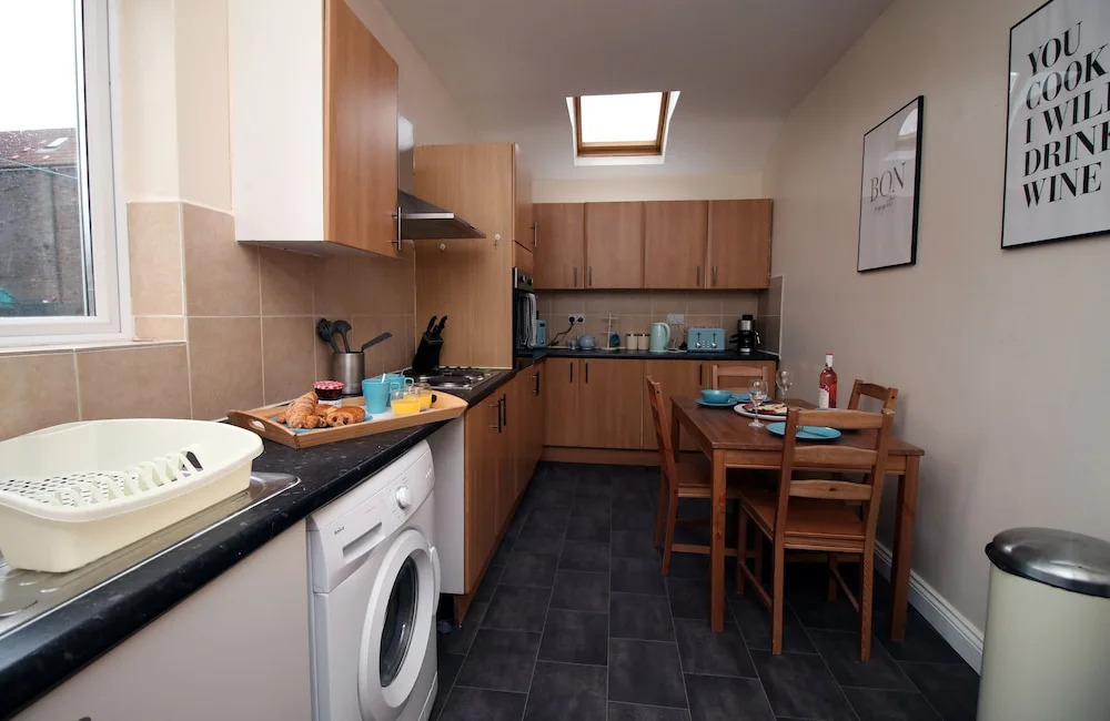 Karah Suites - Church Road II