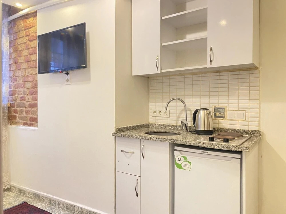 Centrally Located Studio Apartment in Beyoglu