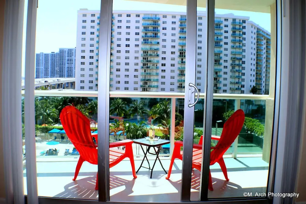 Ocean Reserve Sunny Isles