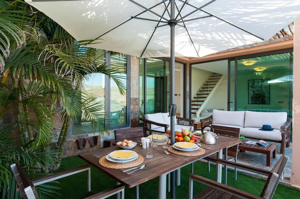 Villa mit Pool Los Lagos 16