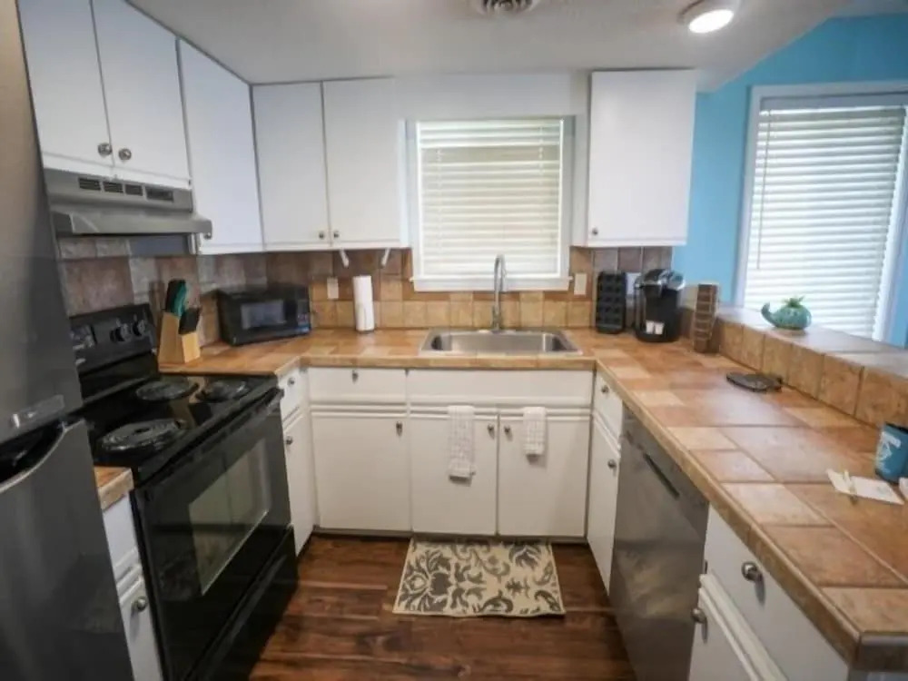 Island North 4a - Incredible Ocean Views, Quiet And Relaxing, Located Near Freeman Park 2 Bedroom Condo by RedAwning