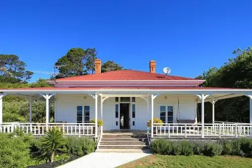 Oakura Bay Villa - Stay Waiheke