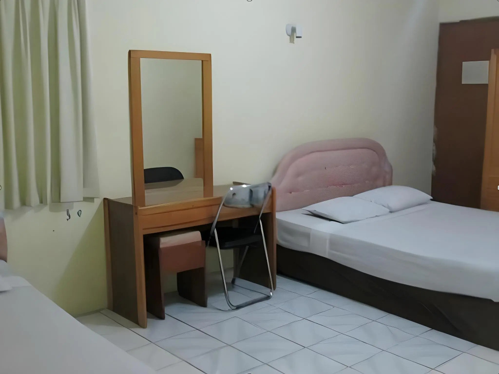 Hotel Lautze Indah