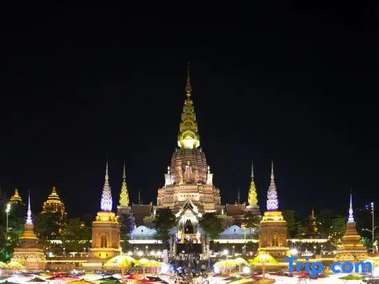 Xishuangbanna Nangui Yunse Chinese Inn (Gaozhuang Starlight Night Market)