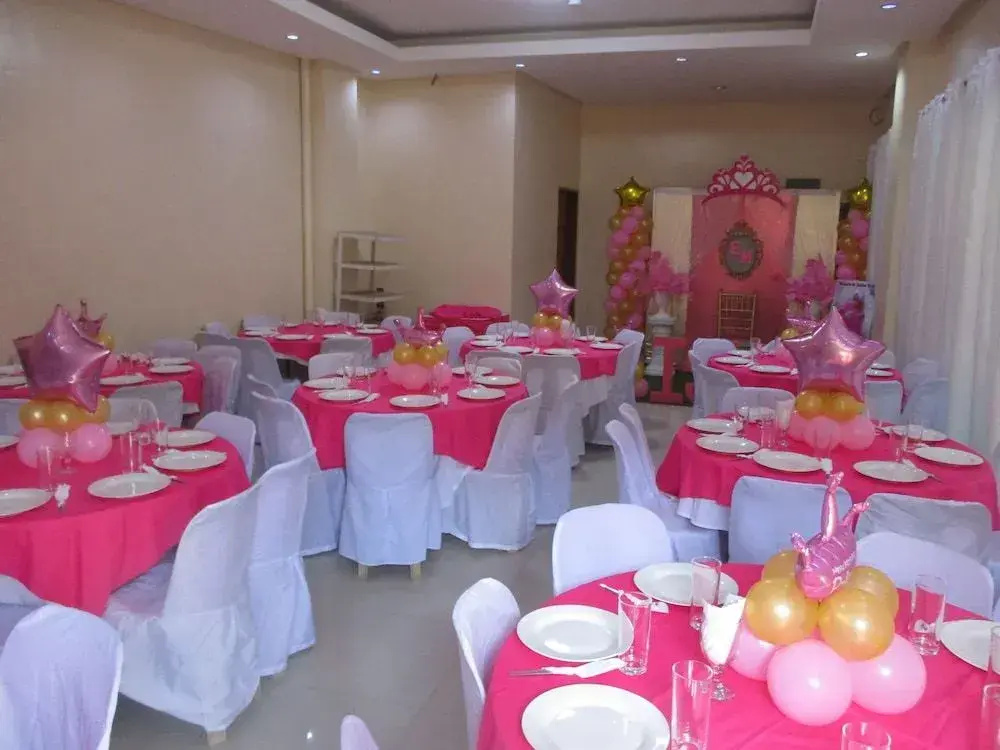 WMV Hotel & Restaurant