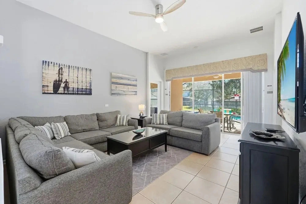 Disney Family Escape - Stunning 5-Bed Villa with Private Pool