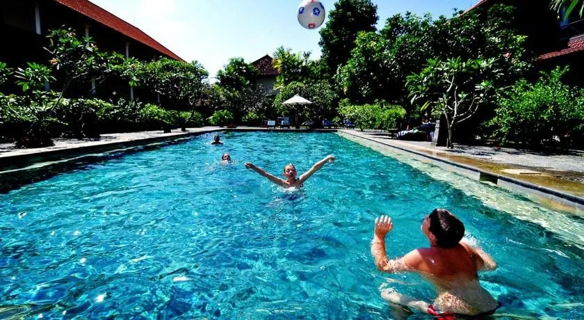 Bumas Hotel