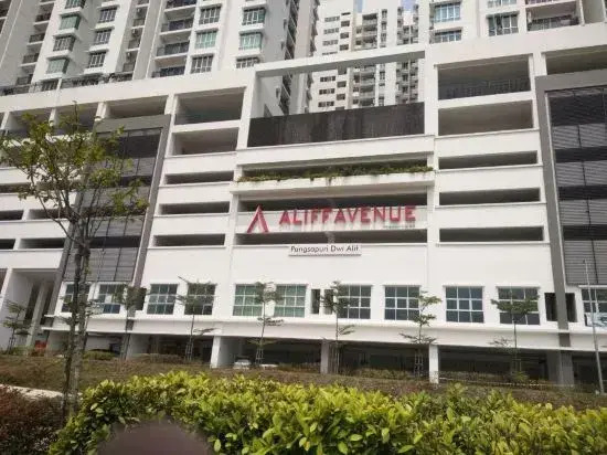 Aliff Avenue 2103 Same Row Capital City Mall by Natol