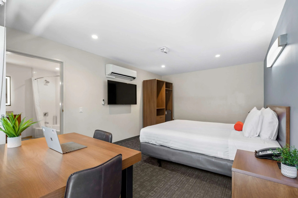 Good Nite Inn Calabasas