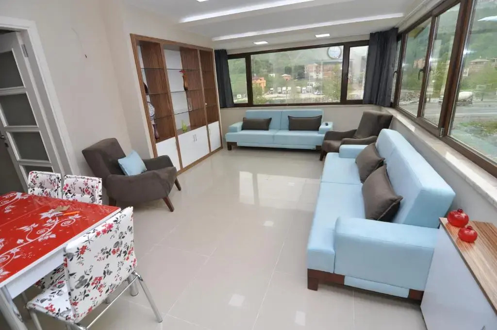 Dekar Apartments