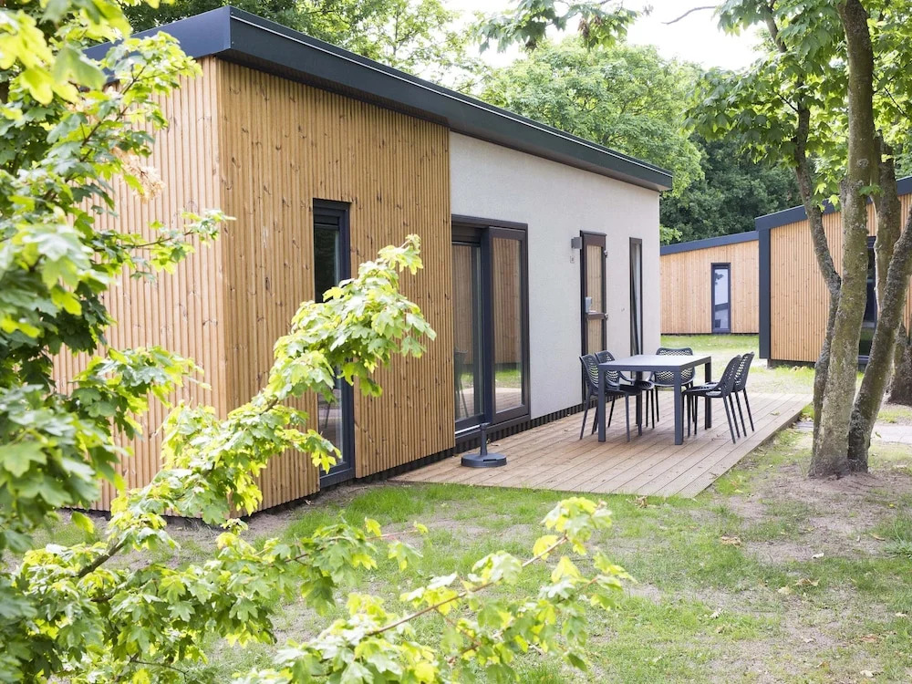 Modern Chalet With Dishwasher Near the Beach
