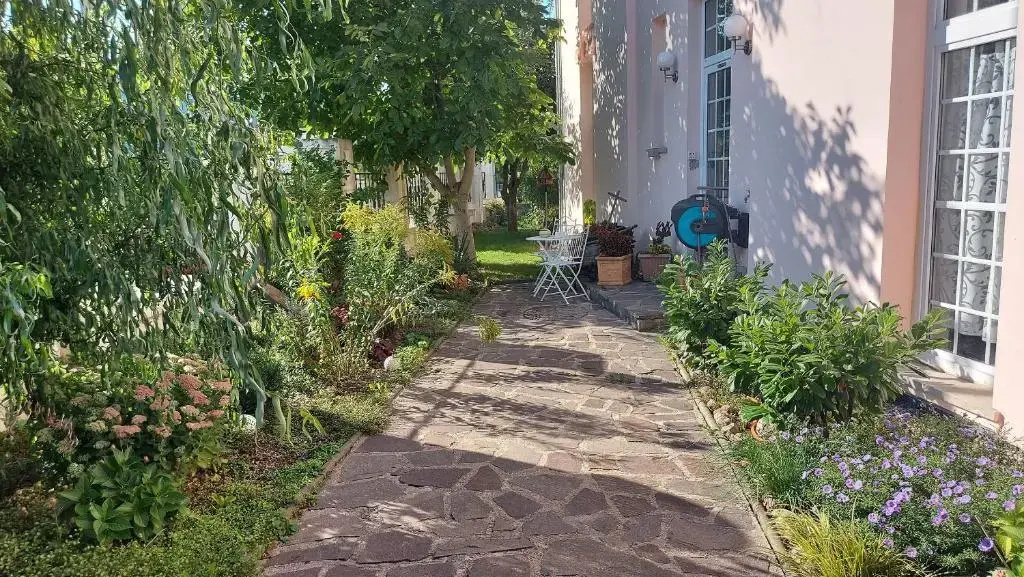Leipzig Ferienwohnung in ruhiger Lage