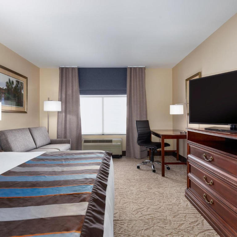 Lexington Expo Hotel by IHG