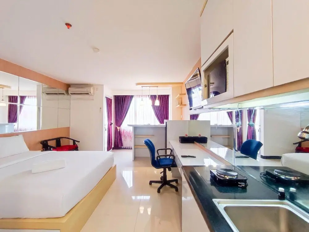 Best Deal And Comfy Studio Apartment At Sentraland Semarang