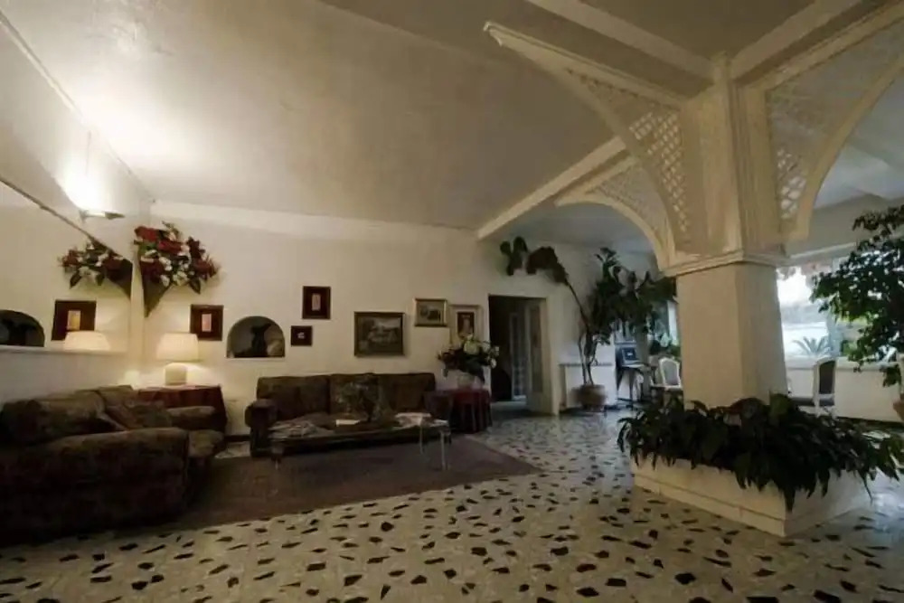 Hotel La Culla Del Lago