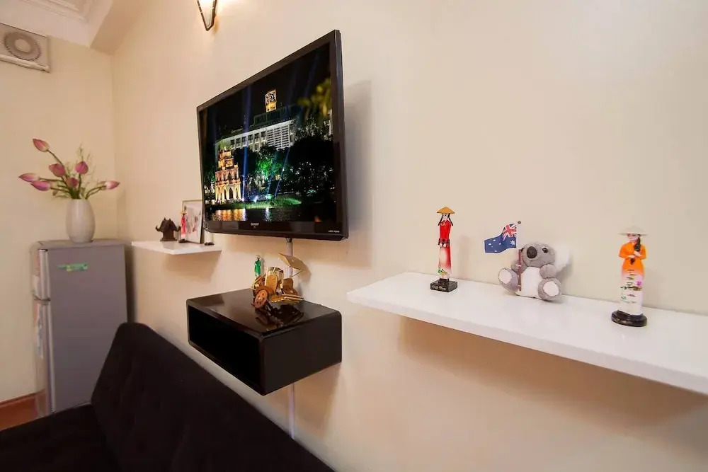 Homestay in Hanoi Old Quarter Private Room with En Suite