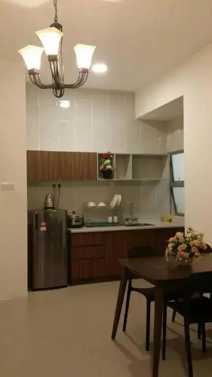 Barrington Square 1 Room Apt @ Pasar Malam
