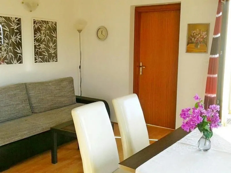 Apartments Danijel