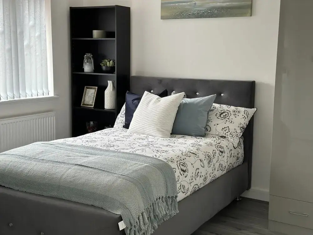 Stunning 4-bed House in Birmingham