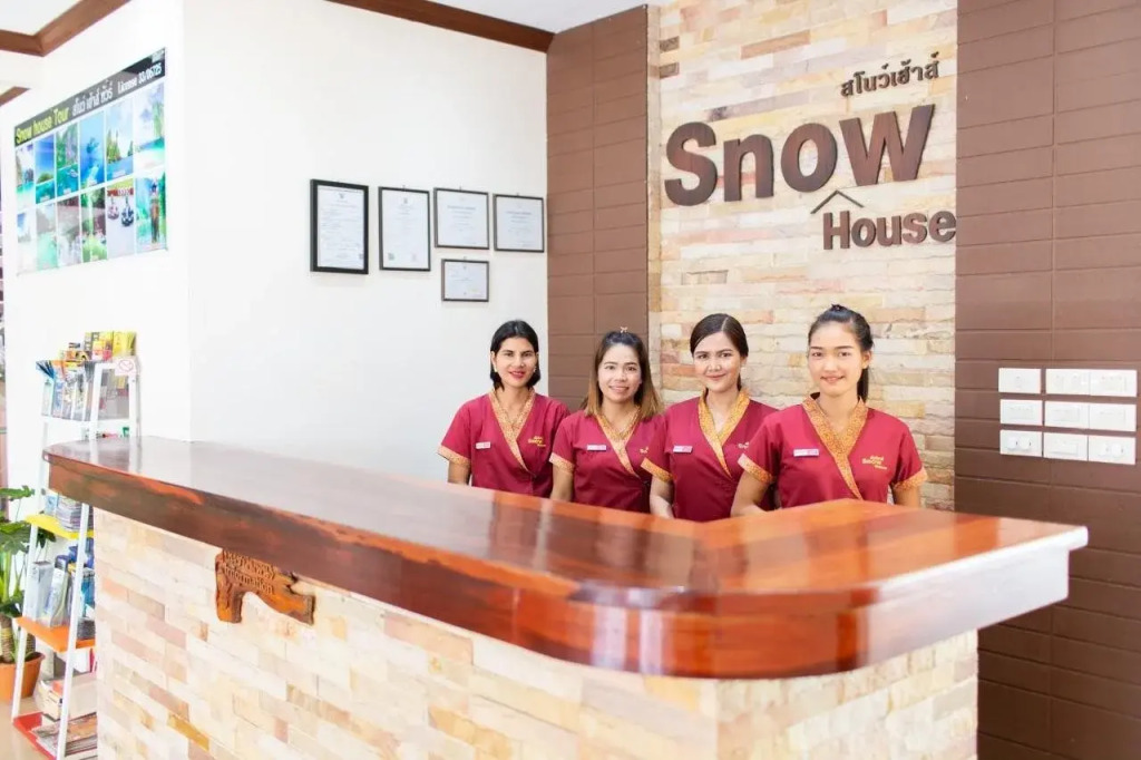 Snow House (SHA Extra Plus)