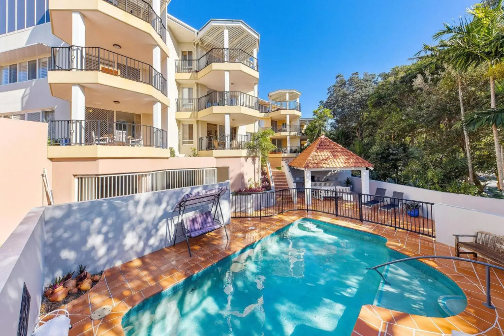 6 Parkshores Sunshine Location Location Location