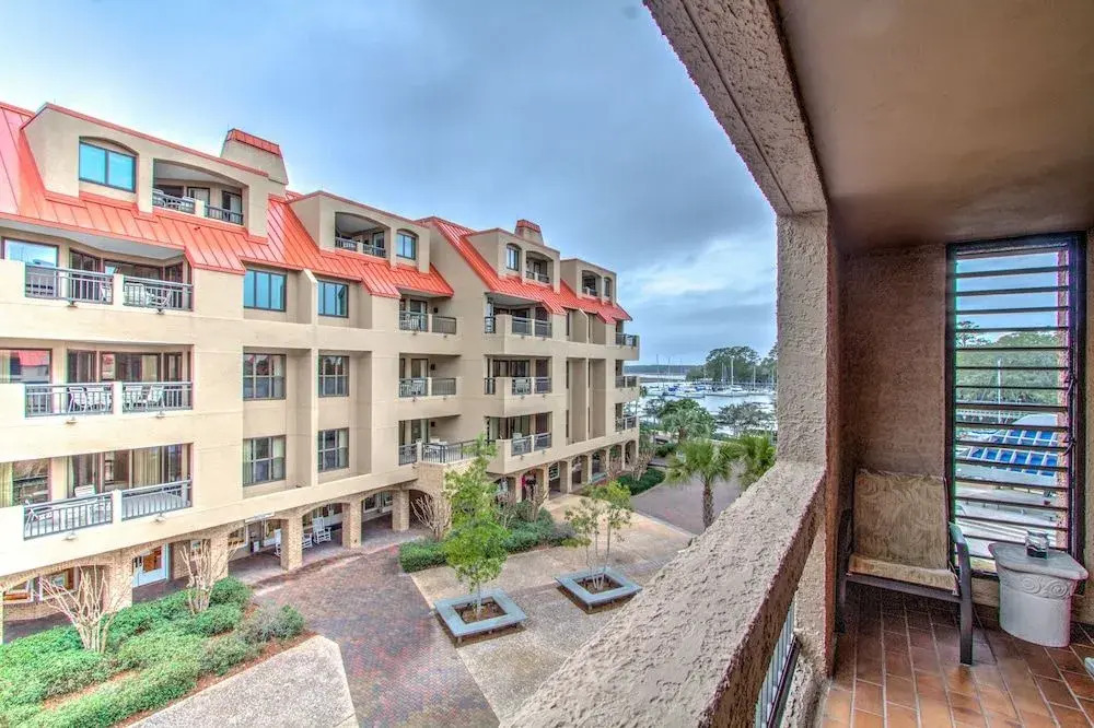 7148 Harbourside II 2 Bedrooms 2 Bathrooms Villa