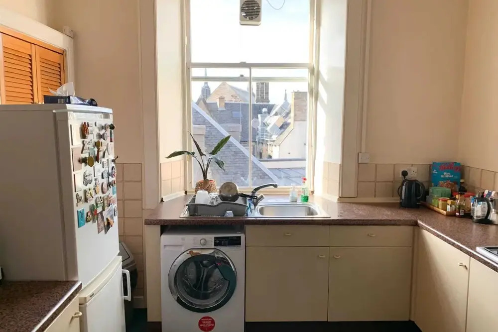 Homely 2 Bedroom Apartment in the Heart of Edinburgh