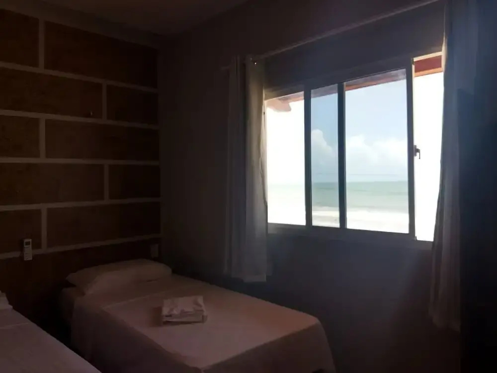 Pousada e Restaurante Altas Horas Beach