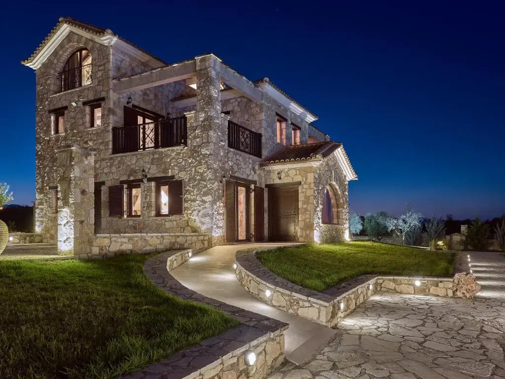 Palazzo Di P Villa, World 5th Award