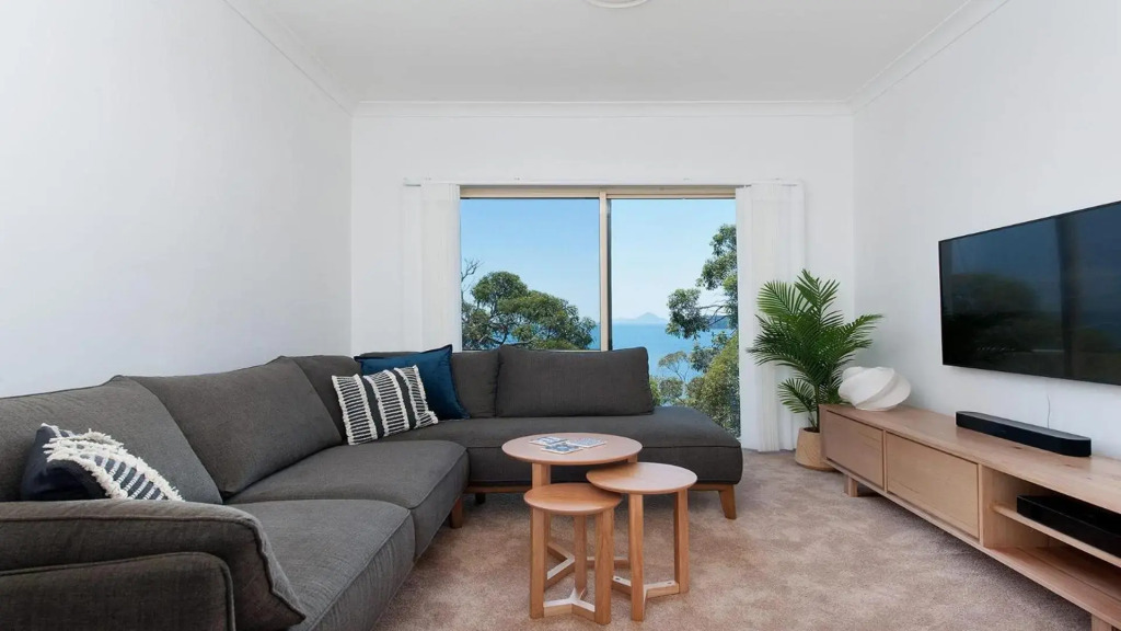 The Family Entertainer - with sweeping water views