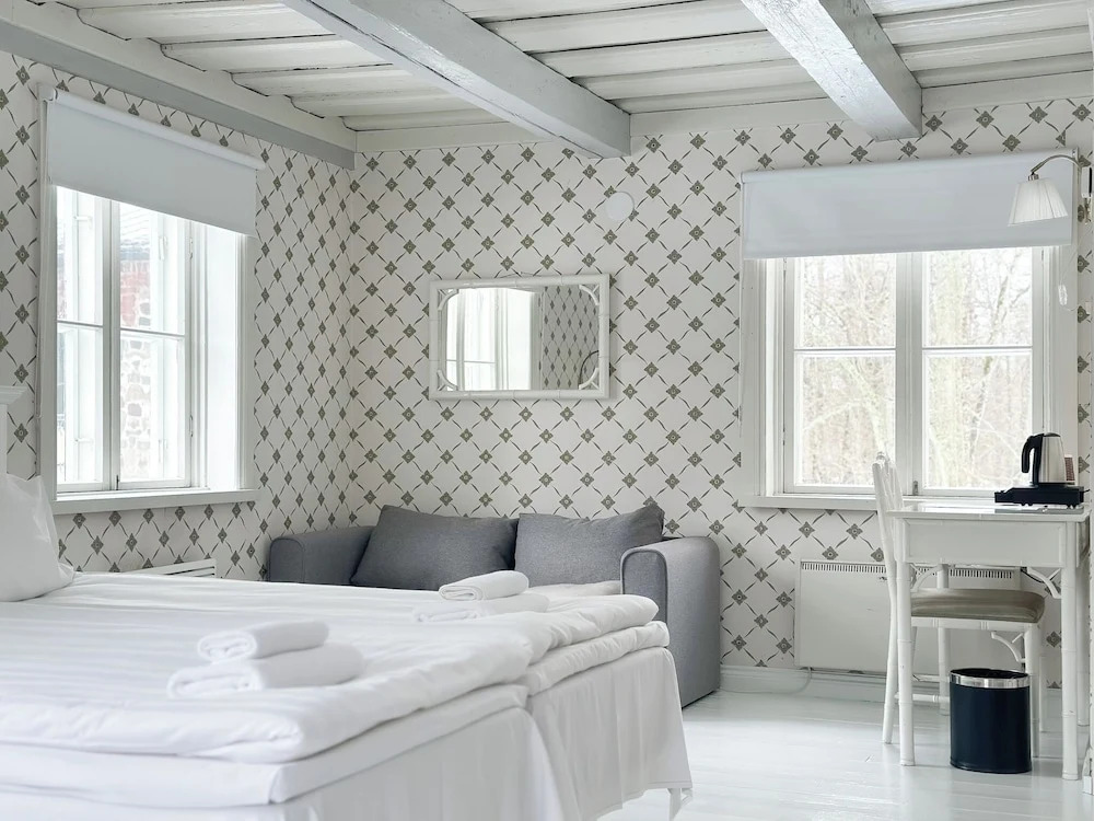 Mustion Linna / Svartå Manor