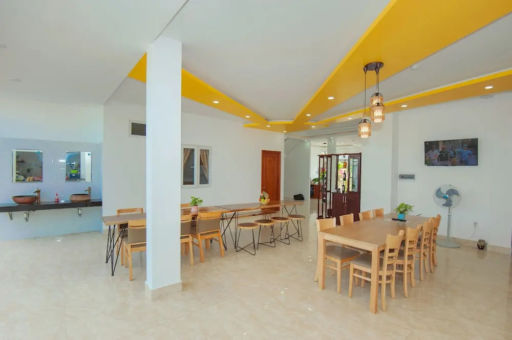 Yellow Daisy Villa