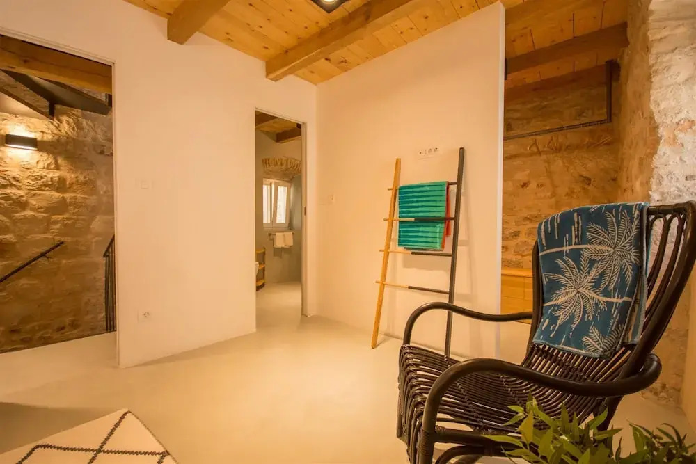Casa Sepia