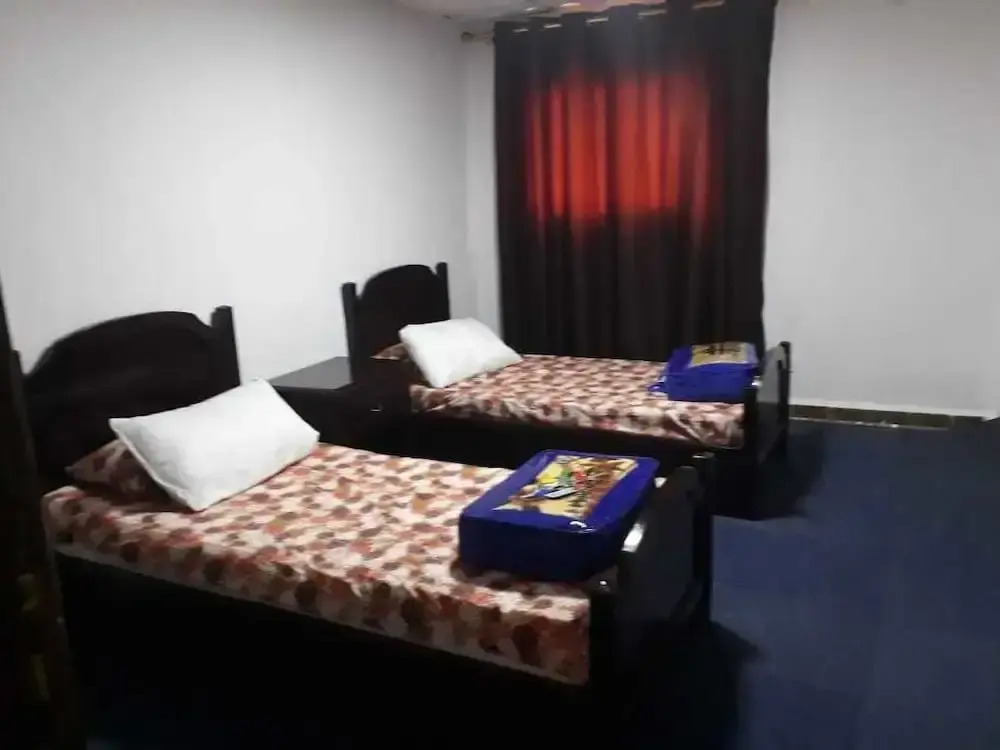 Rose City Hotel