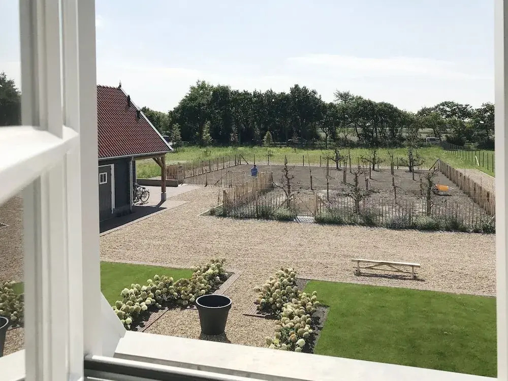 B&B Reeburg