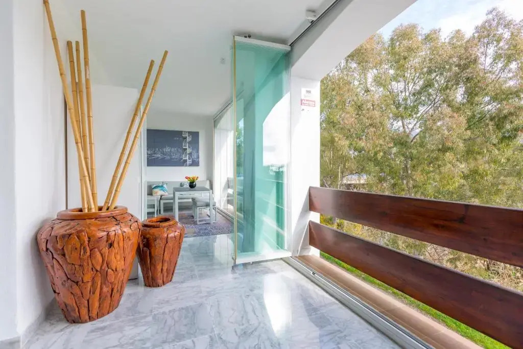 4 Bedroom apartment in Puerto Banus 150 meters from the beach