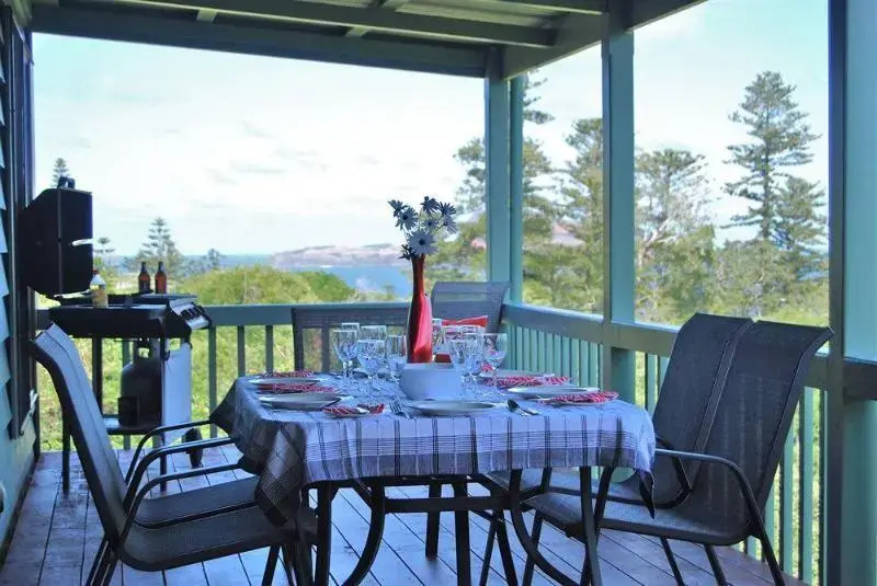 Kentia Holiday Apartments