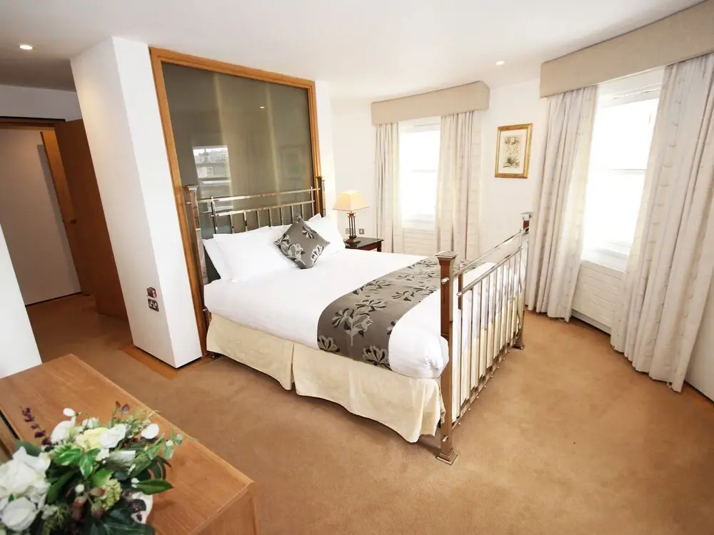 93a Grey Street Apartments