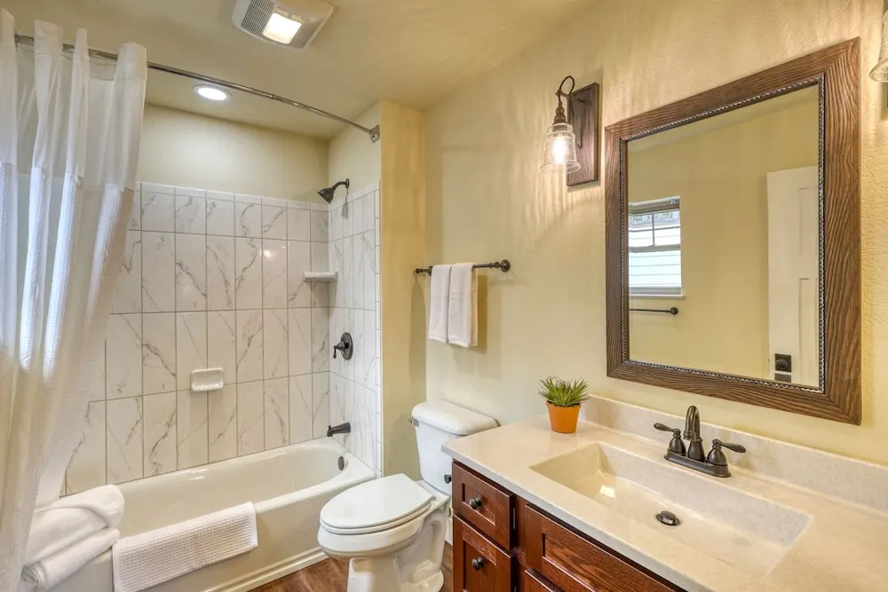 Badlands Retreat Cozy Condo Modern Amenities